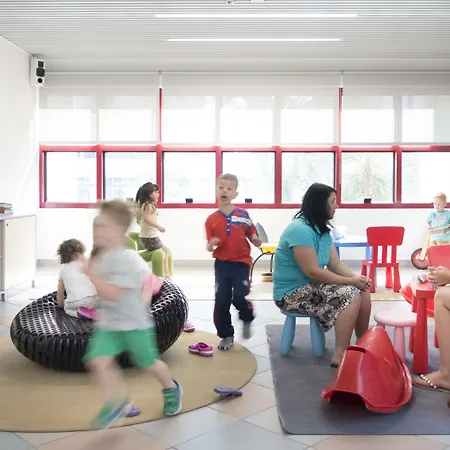 Princess מלון דירות 4*