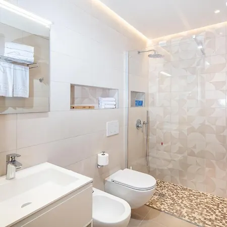 Princess Aparthotel 4*