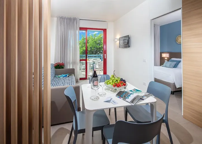 Princess アパートホテル 4*