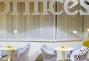 アパートホテル Princess 4*